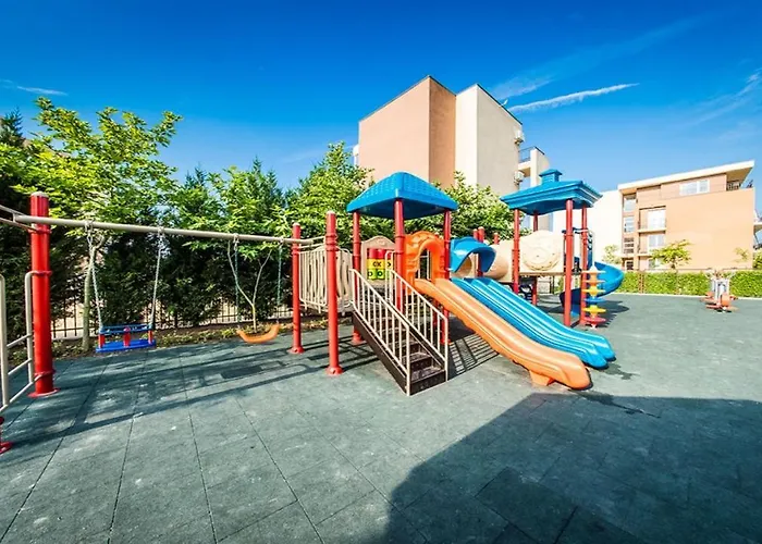 Bratanov Sunny Noks Сонячний Берег