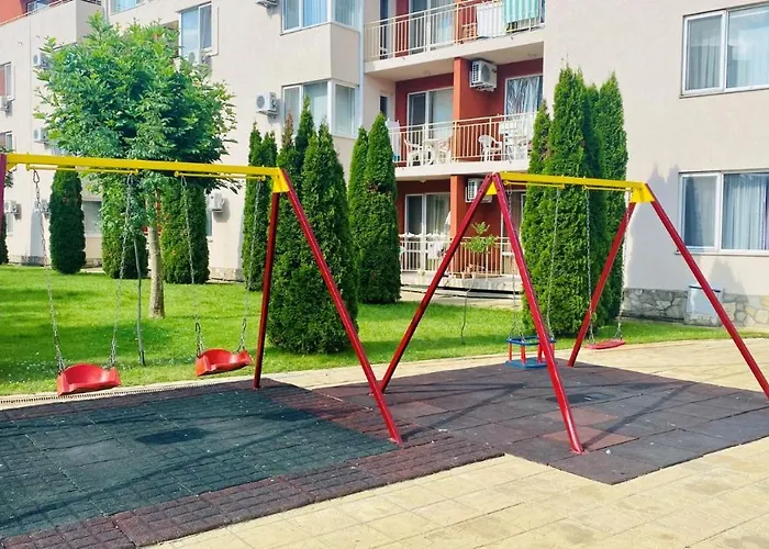 Bratanov Sunny Noks Апартаменти