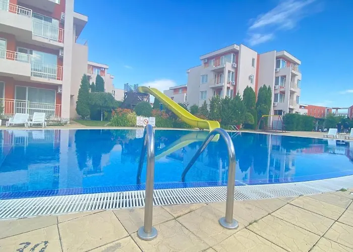 Bratanov Sunny Noks * Сонячний Берег