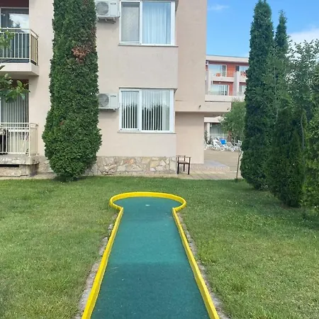 Bratanov Sunny Noks * Słoneczny Brzeg