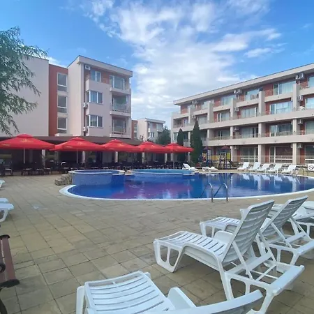 Bratanov Sunny Noks * Sunny Beach
